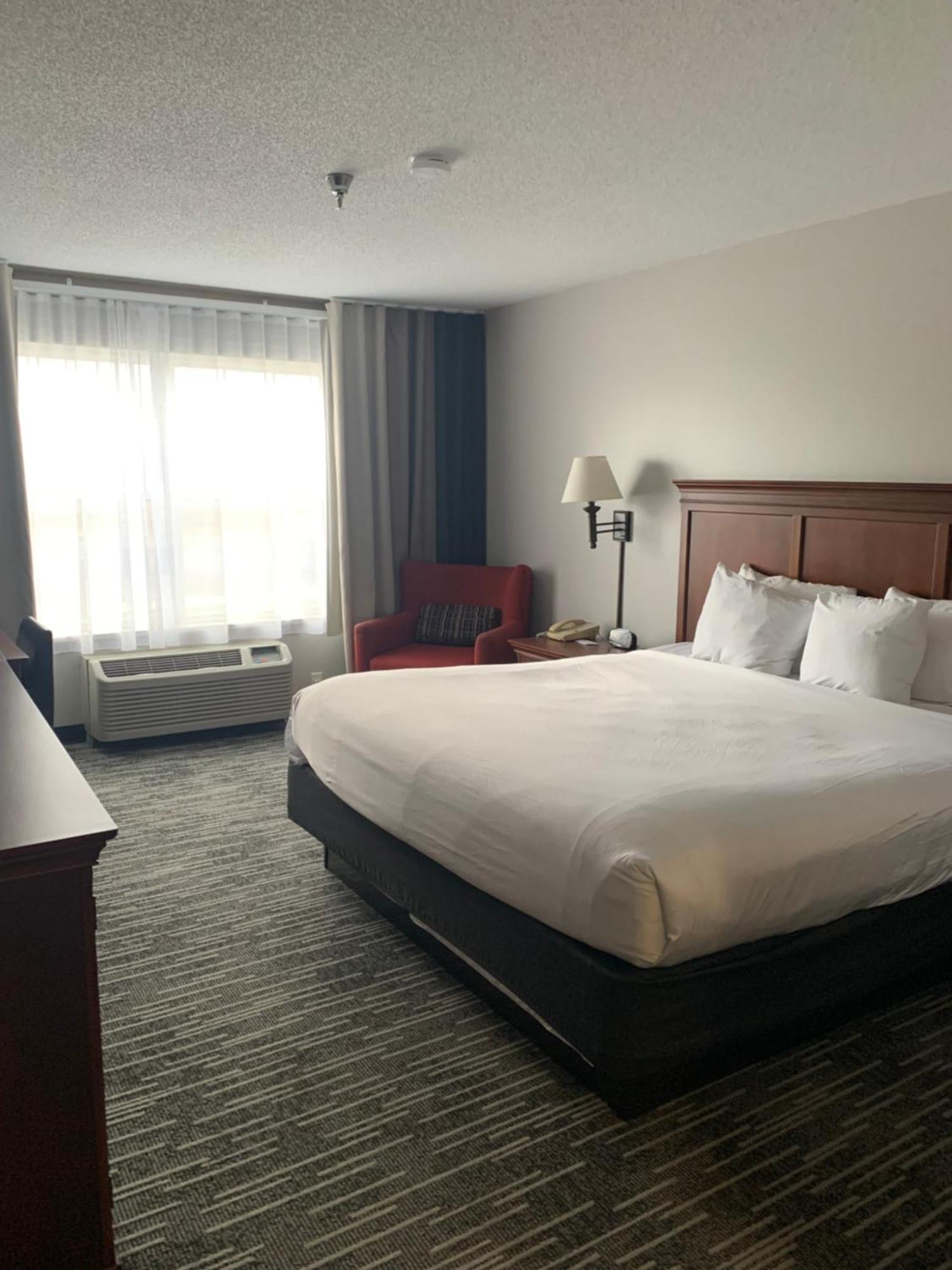 Country Inn & Suites By Radisson, Fort Dodge, Ia Esterno foto