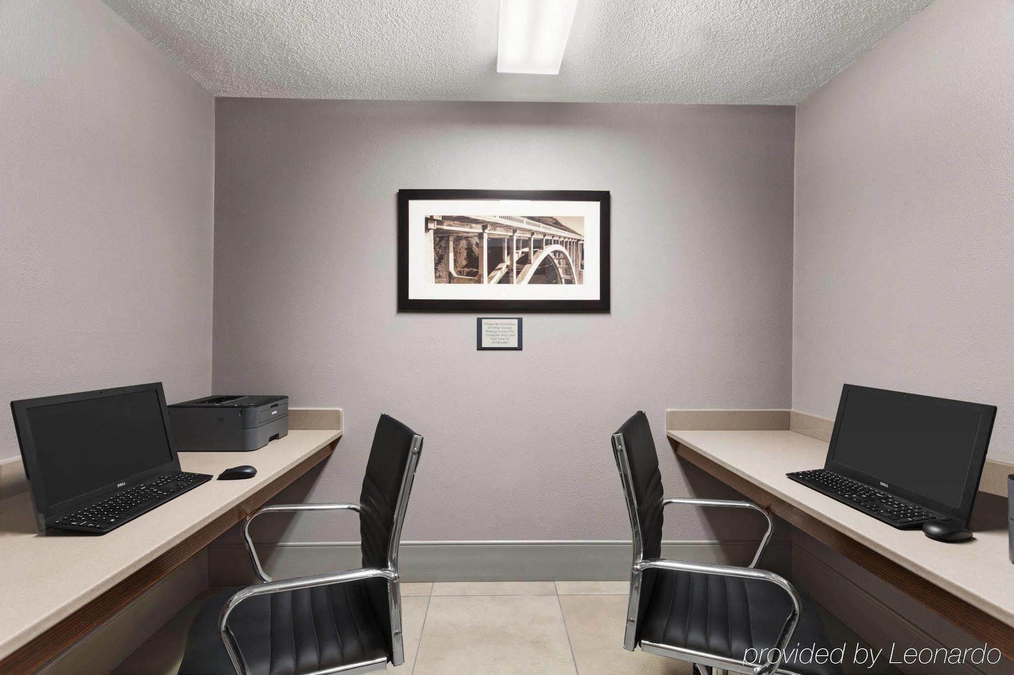 Country Inn & Suites By Radisson, Fort Dodge, Ia Esterno foto